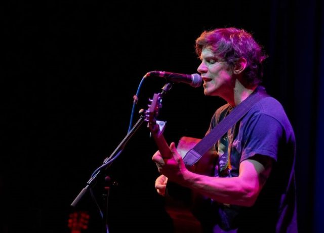 Isaac Grinsdale performing