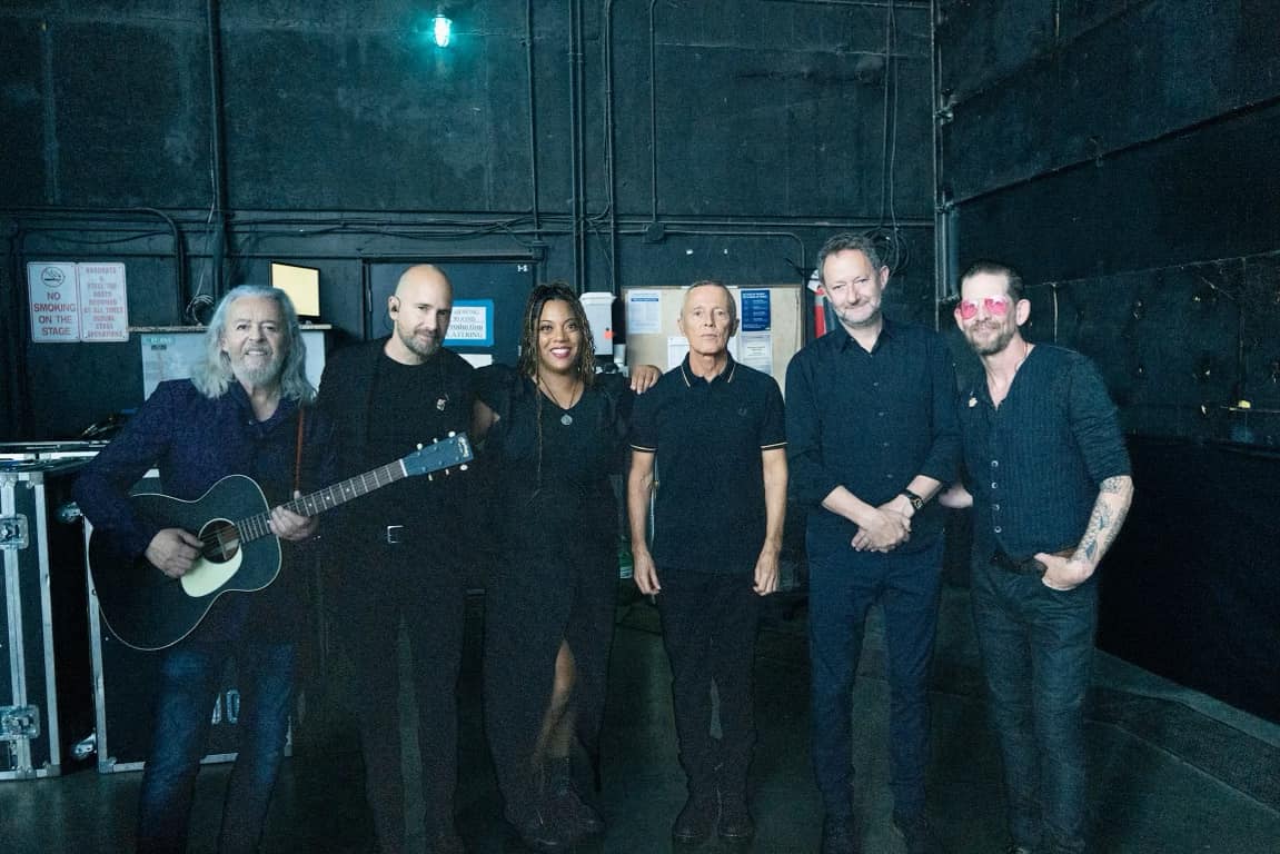 Concert Review Tears for Fears & Cold War Kids at Acrisure Arena